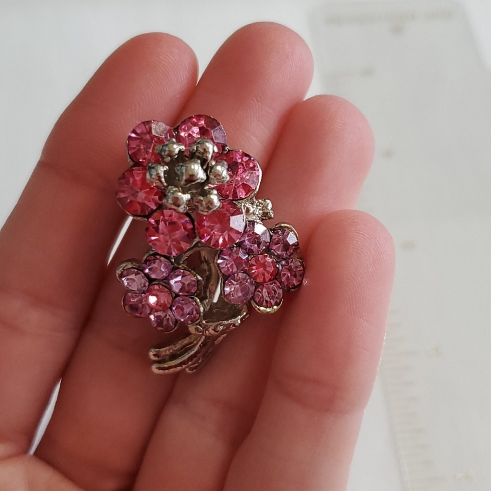 **free with any purchase** Pink and purple bouquet flower brooch